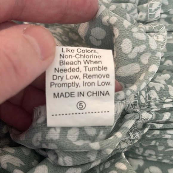 Shein Paper Bag Shorts Green/White Print Elastic Waist Dressy Belted Size XS - Picture 5 of 5